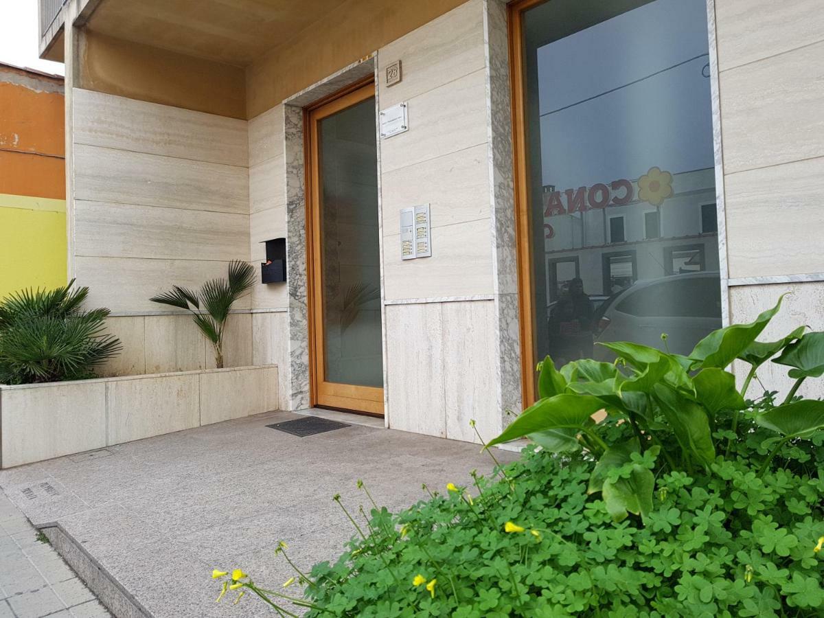 Giuly Home One Cabras Ngoại thất bức ảnh