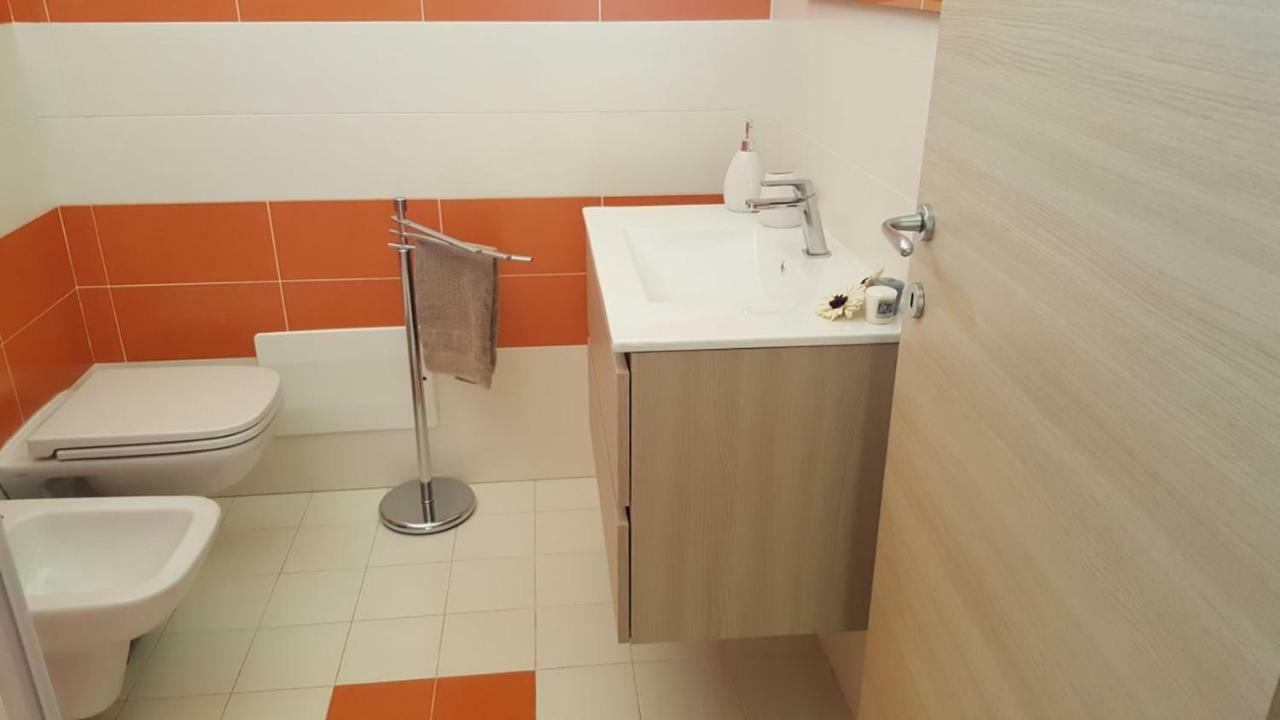 Giuly Home One Cabras Ngoại thất bức ảnh