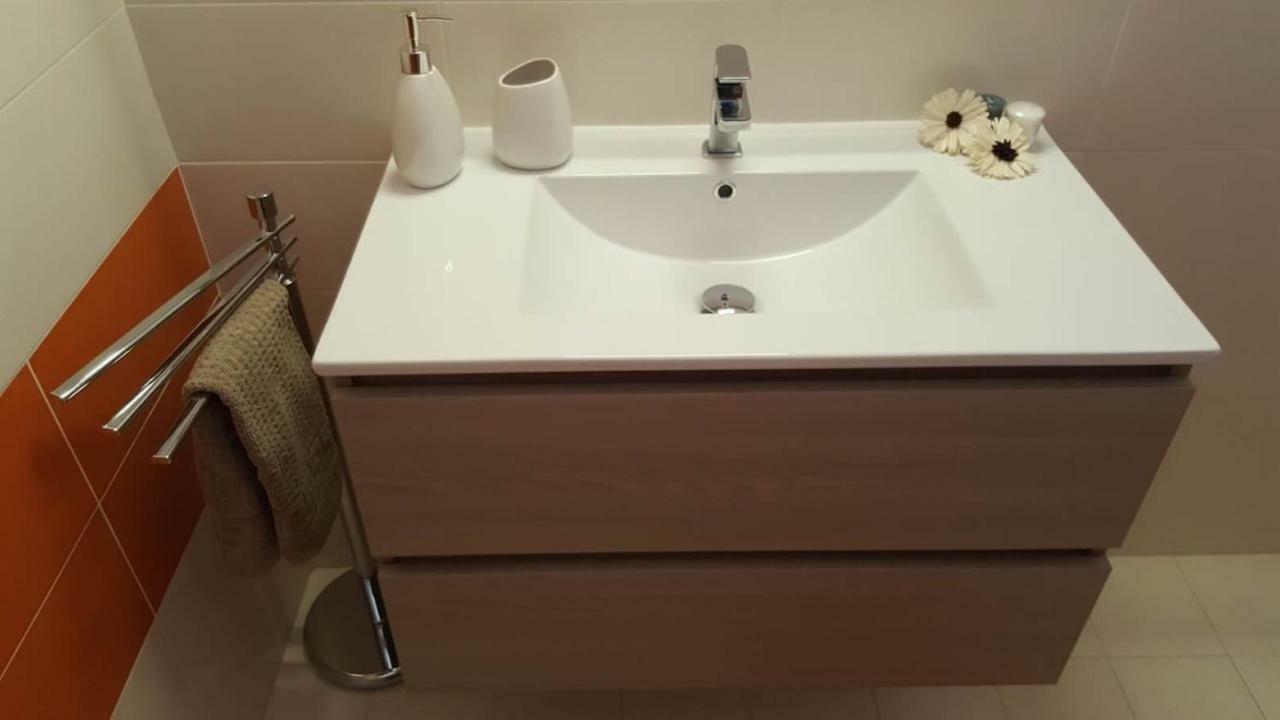 Giuly Home One Cabras Ngoại thất bức ảnh